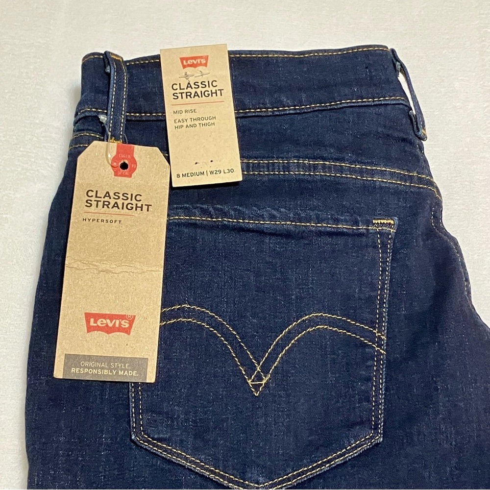 Levis Jeans Blue Womens Size 8 Medium 29X30 Classic Straight Mid Rise Hypersoft